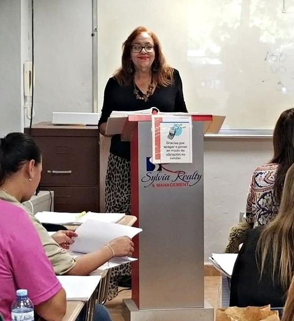Profesora-Martha-Sylvia-Torres
